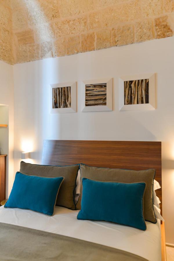 B-Welcome Rooms Of Charme E Relax Polignano a Mare Eksteriør billede