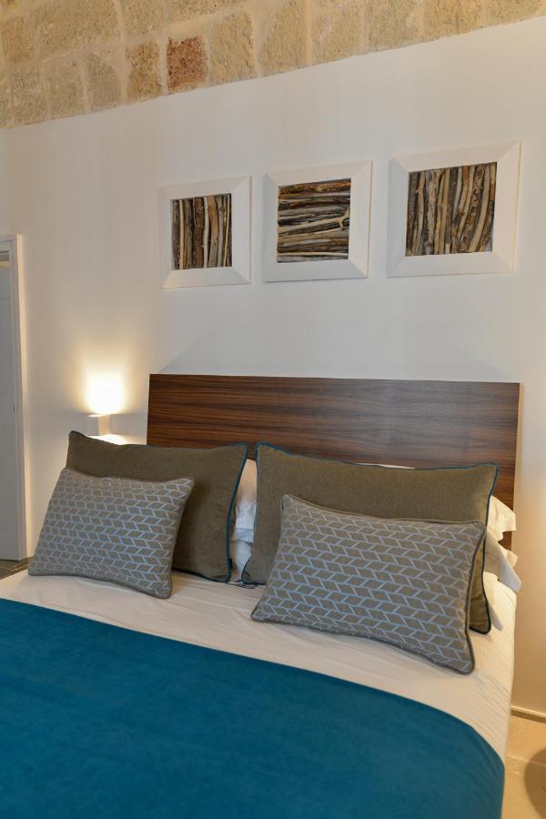 B-Welcome Rooms Of Charme E Relax Polignano a Mare Eksteriør billede