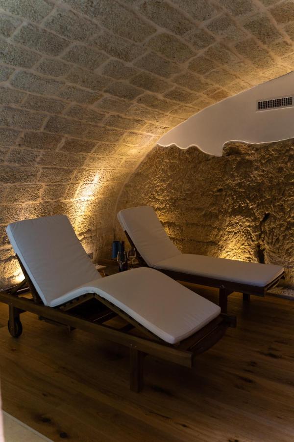 B-Welcome Rooms Of Charme E Relax Polignano a Mare Eksteriør billede