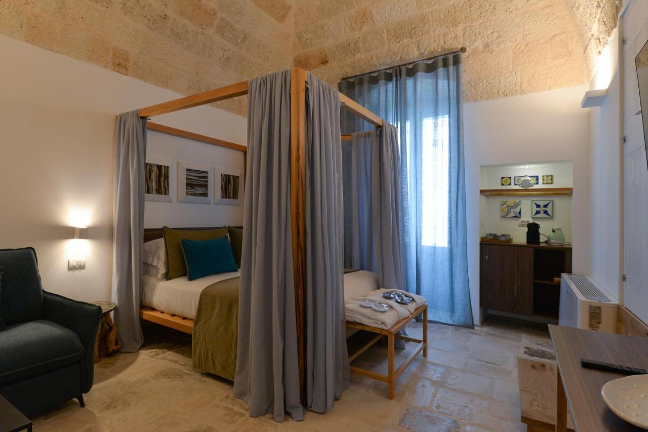 B-Welcome Rooms Of Charme E Relax Polignano a Mare Eksteriør billede