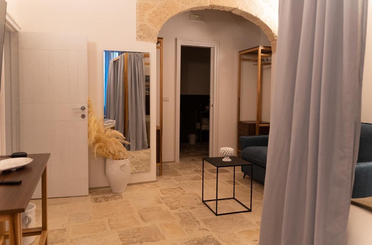 B-Welcome Rooms Of Charme E Relax Polignano a Mare Eksteriør billede