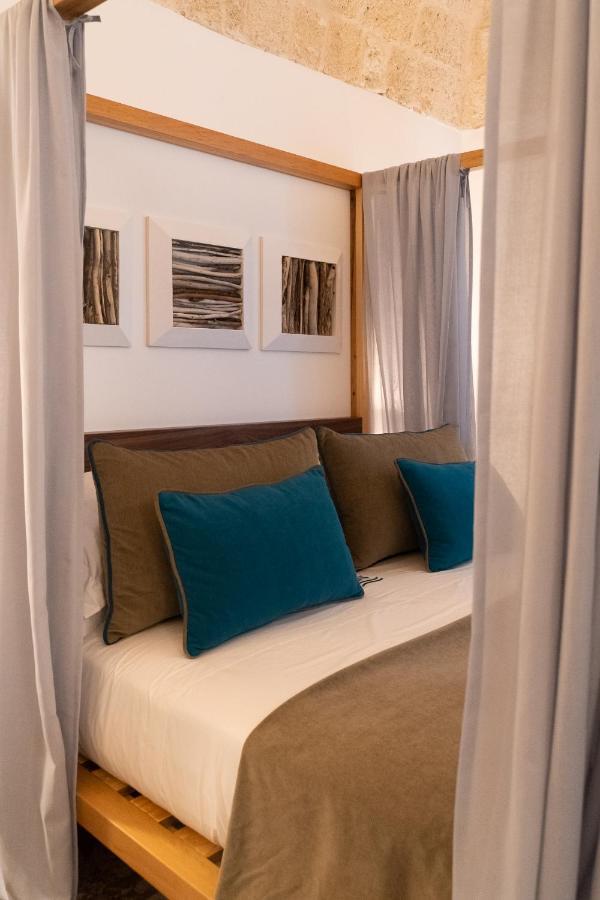 B-Welcome Rooms Of Charme E Relax Polignano a Mare Eksteriør billede